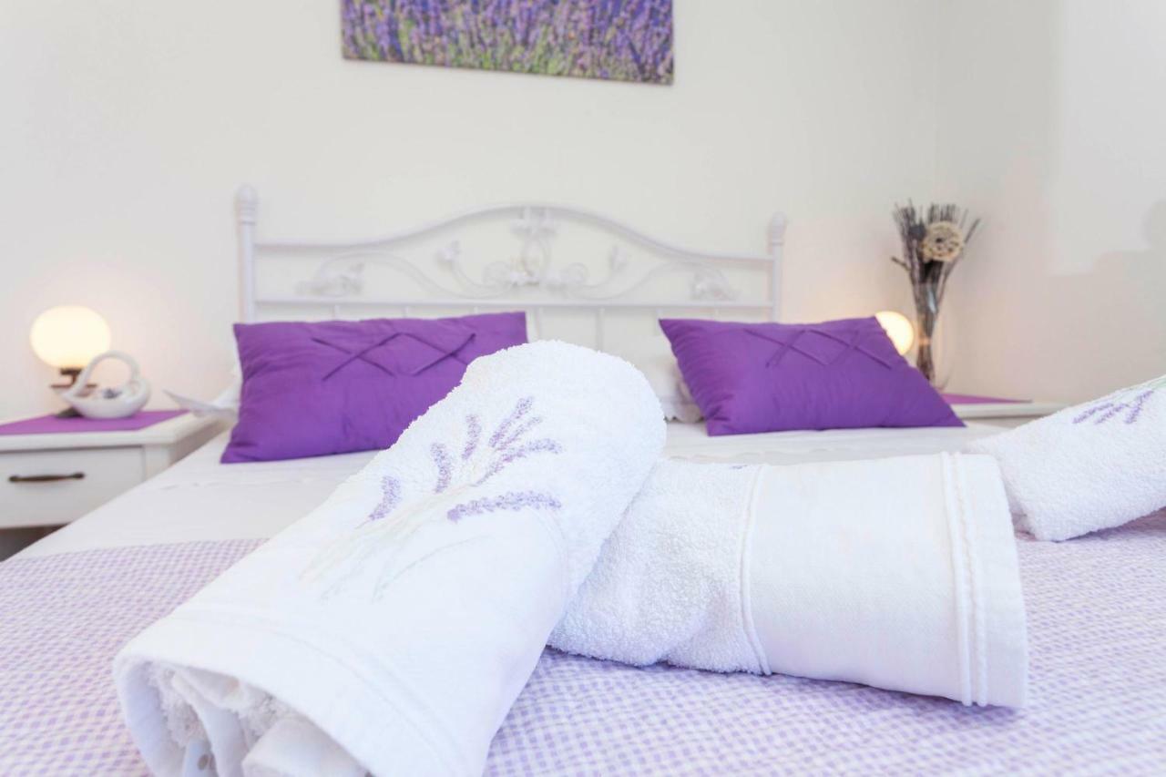 Holiday Home Lavanda Grubisic Tucepi Luaran gambar